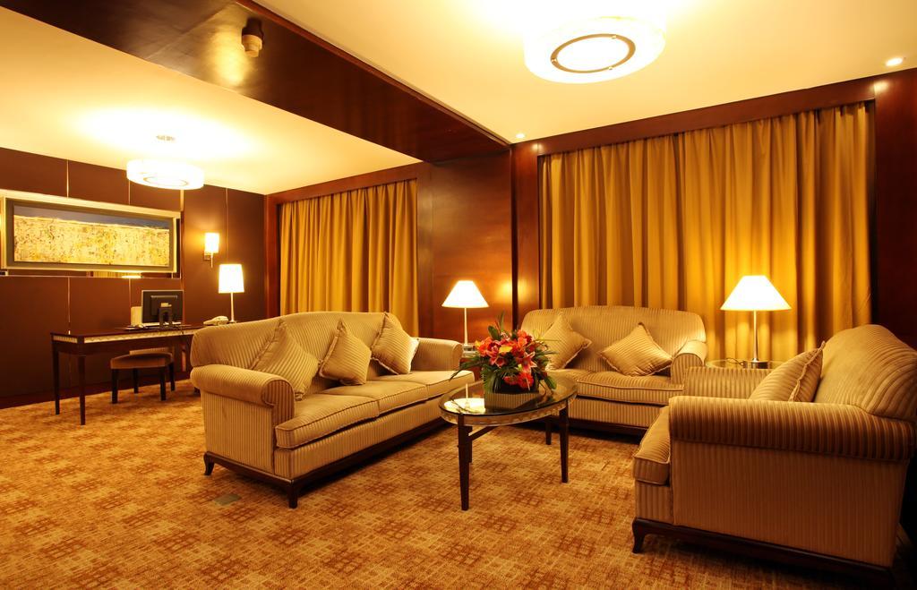 Mandarin Hotel Guangzhou Exterior foto